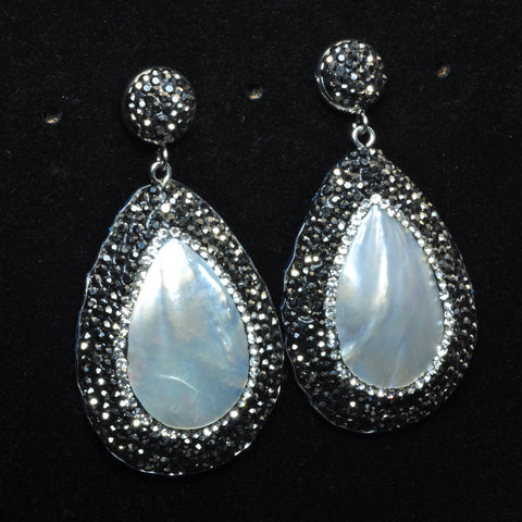 YesBeads Earrings white MOP shell pave rhinestone crystal bead stud dangle earrings drop shape whoelesale jewelry