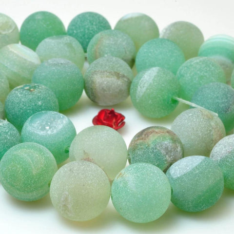 31 pcs of Green Agate matte round beads in 12mm