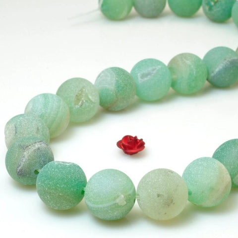 31 pcs of Green Agate matte round beads in 12mm
