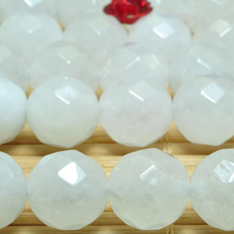 37 pcs of Natural white Jade faceted round beads in 10mm (64 Face)