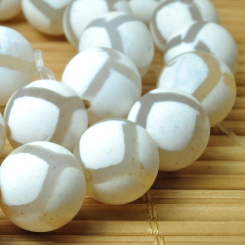 37 pcs of Retro Agate turtleback matte round beads in 10mm