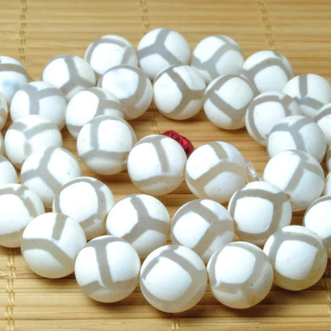 37 pcs of Retro Agate turtleback matte round beads in 10mm
