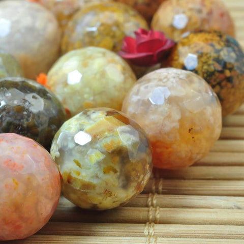31 pcs of Rainbow Agate faceted round beads in 12mm