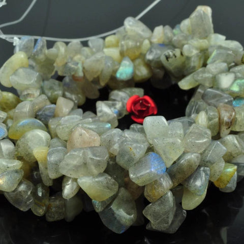 35 inches of Natural Labradorite smooth chips beads in 5-9mm