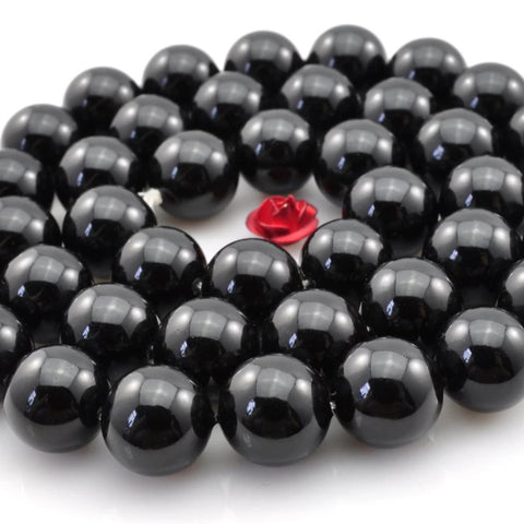39 pcs of solid color Shell Pearl smooth round beads in 10mm