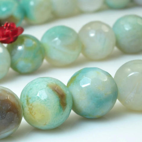 37 pcs of Gree Agate faceted round beads in 10mm