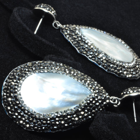 YesBeads Earrings white MOP shell pave rhinestone crystal bead stud dangle earrings drop shape whoelesale jewelry