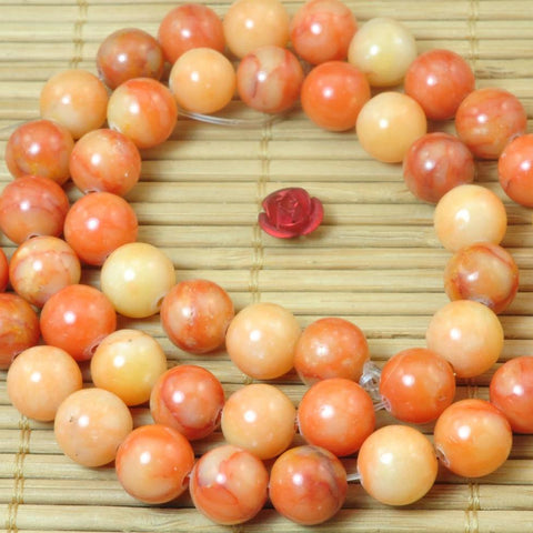 47 pcs of Nature Jade smooth round beads in 8mm