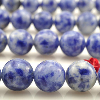 47 pcs of  Blue stones smooth round beads in 8mm