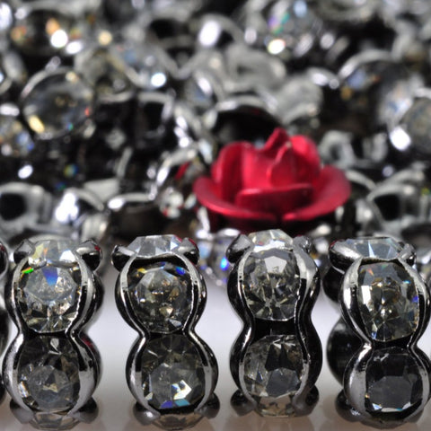 50 pcs of Gun black  Rhinestone flower beads in 8mm diameter X 3mm Thick
