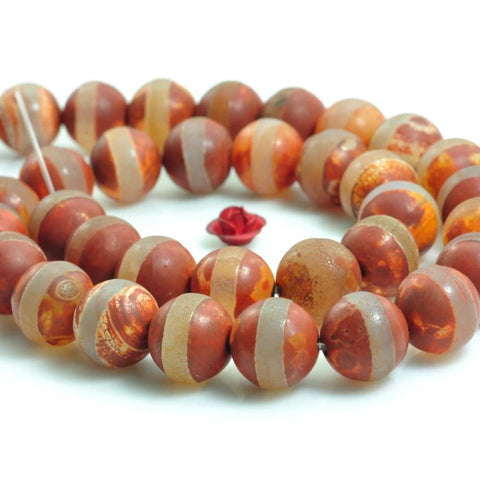 37 pcs of Matte Agate OneLine round beads in 10mm