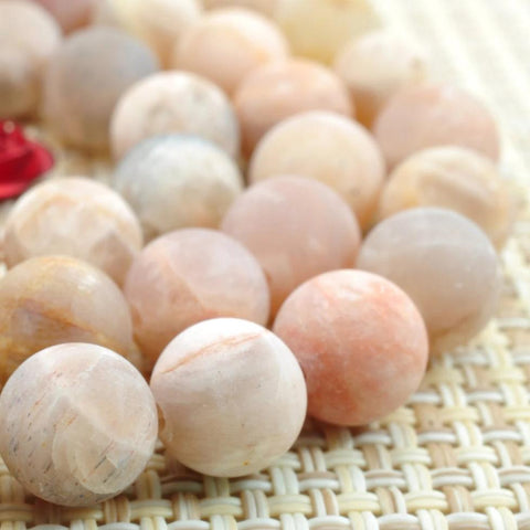 47 pcs of Natural Sunstone matte round beads in 8mm