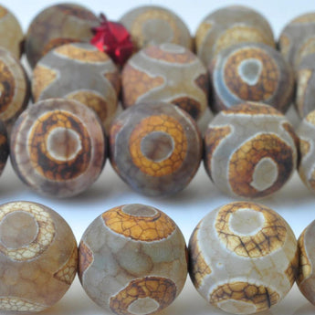 37 pcs of Retro Tibetan Agate three-eyes matte round beads in 10mm