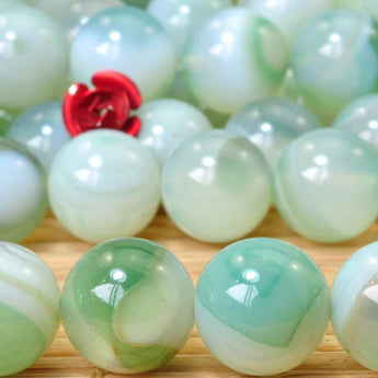 37 pcs of Natural Green Banded Agate smooth round beads in 10mm